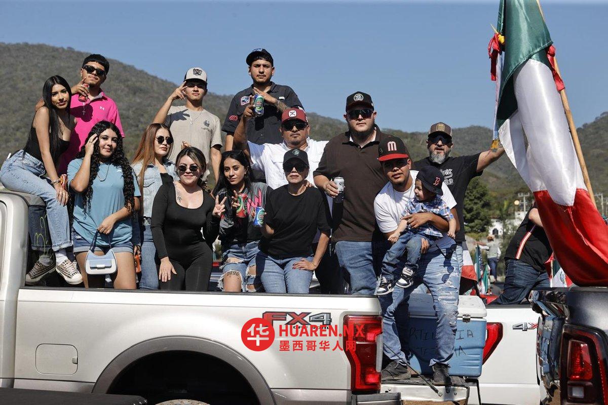 Migrantes cierran el año y su estancia en México con un festival multitudinario