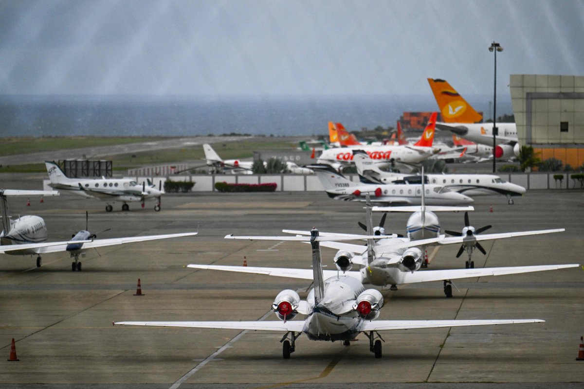 委内瑞拉要求航空公司恢复因航班取消而中断的航线