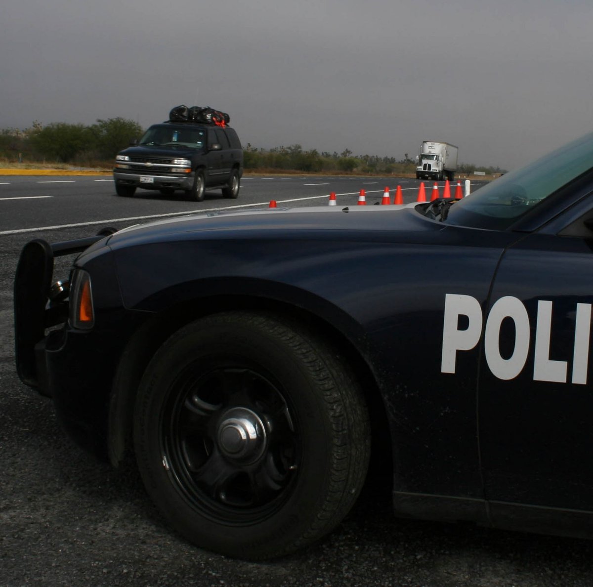美国大使馆关于蒙特雷高速公路袭击事件的警告