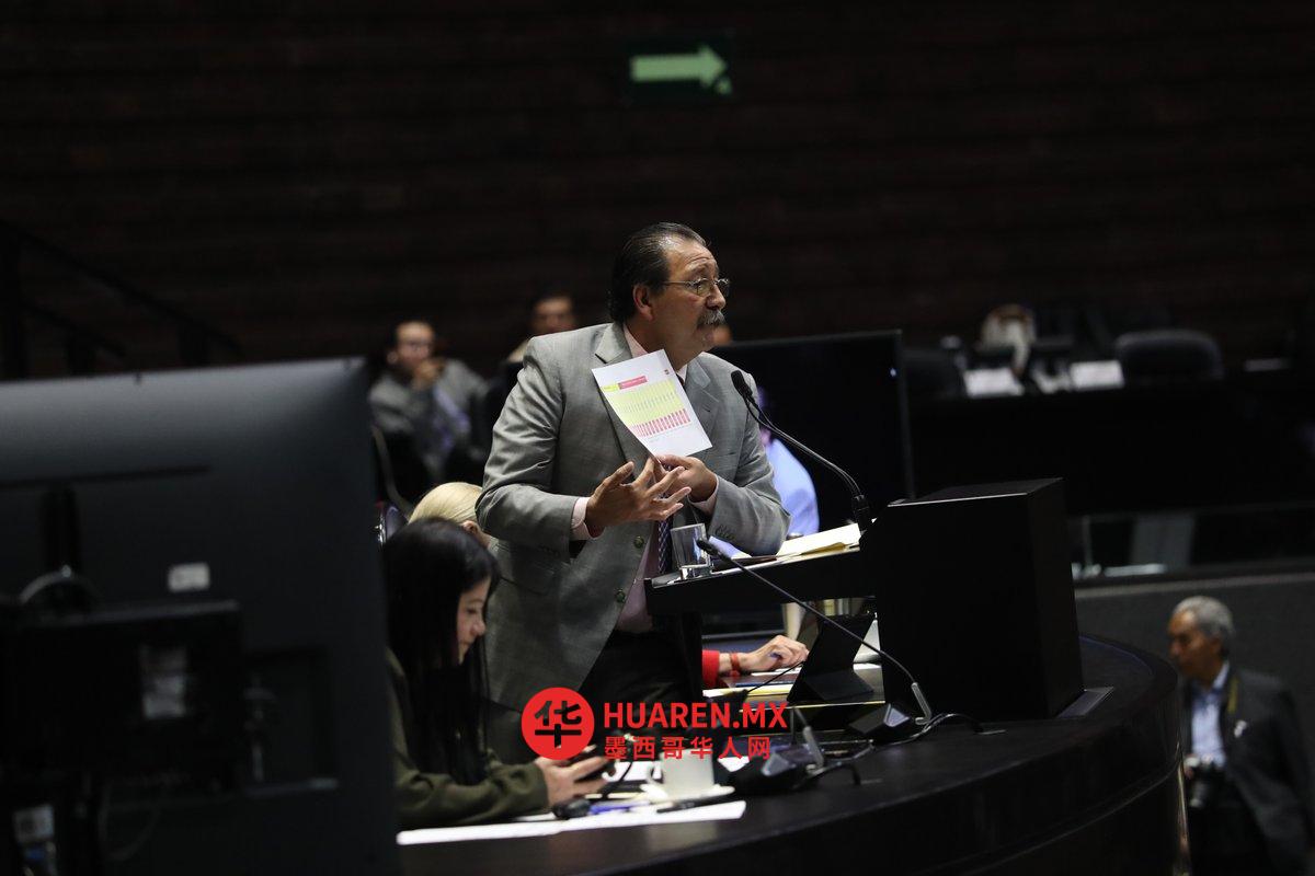 作为莫雷纳的盟友，巴西劳工党（PT）对选举改革的必要性表示怀疑。