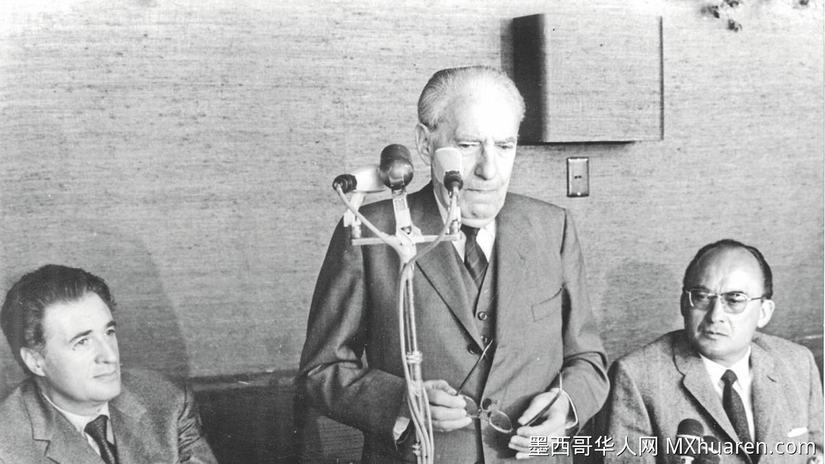 墨西哥新闻史上的"空白页"：1976年政府如何重击Excélsior报