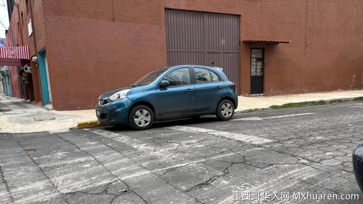 墨西哥城十亿修路款打水漂？雨季过后各区街道再现坑洞裂缝