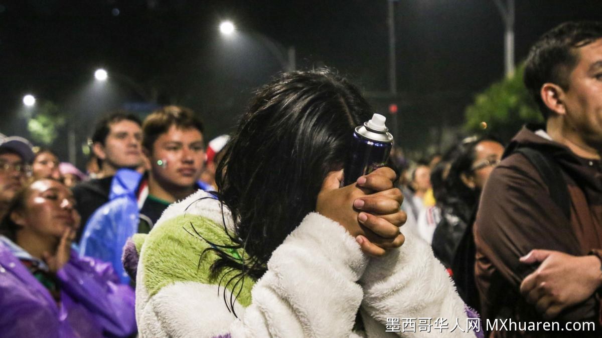 墨西哥负英格兰 女球迷独立天使像前互殴三人被捕
