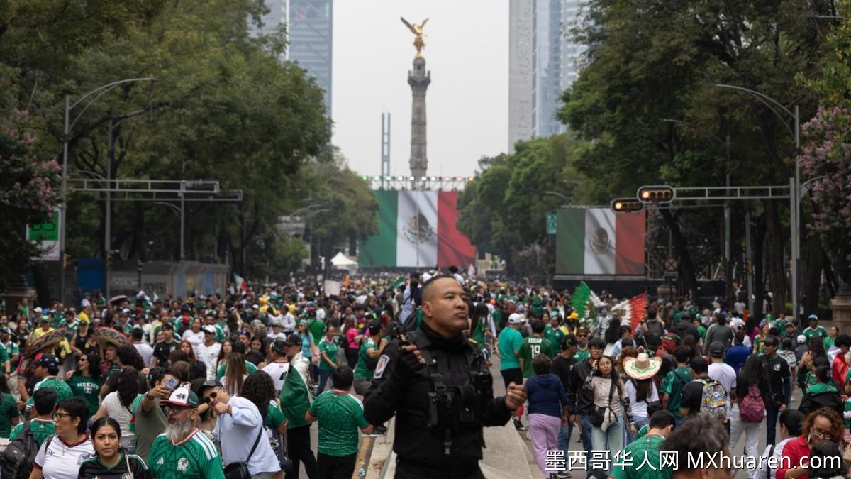 墨西哥VS英格兰前瞻：墨西哥城街头足球狂欢