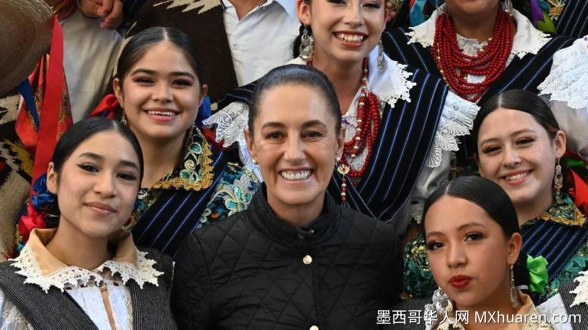 墨西哥总统欣鲍姆为国家队加油 祝战英格兰有好运